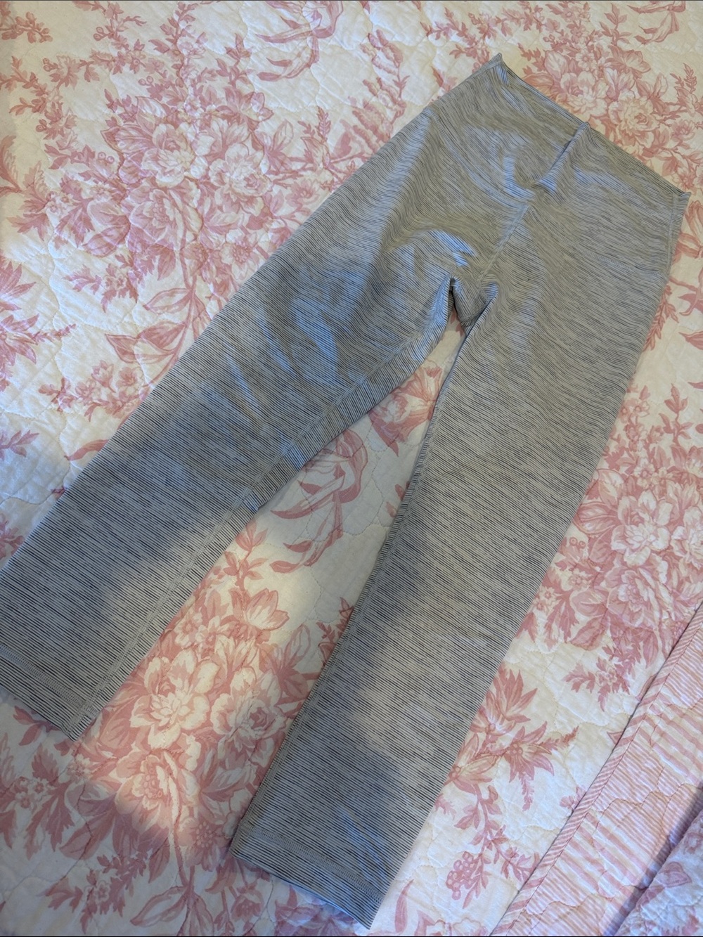 Gray Active Leggings - Stretchy Comfort